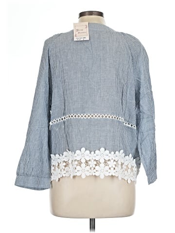 Young Essence 3/4 Sleeve Blouse (view 2)