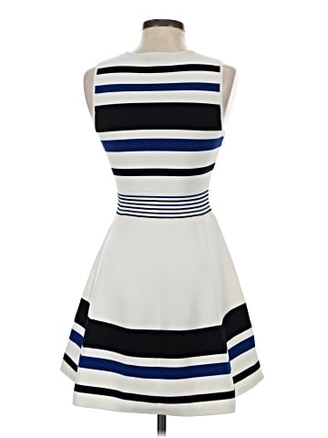 Scoop Casual Dress (view 2)
