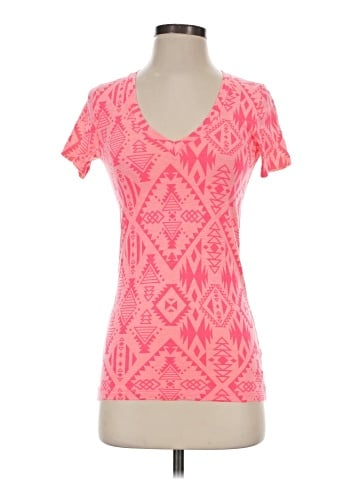 Victoria's Secret Pink Short Sleeve T-Shirt (view 1)