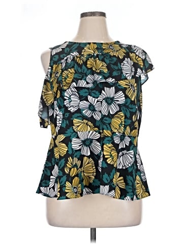 ELOQUII Sleeveless Blouse (view 1)