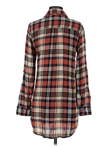 Chelsea & Violet Long Sleeve Button-Down Shirt (view 2)