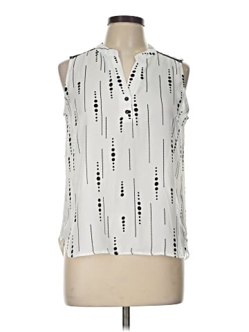 Cure Sleeveless Blouse (view 1)