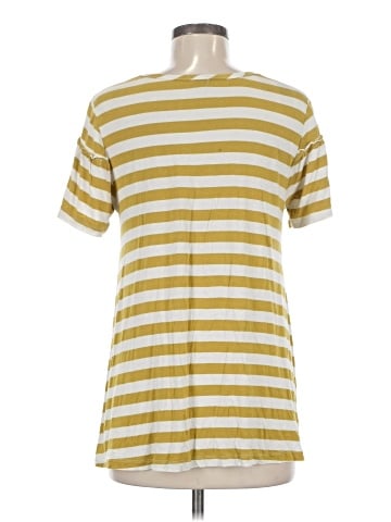 Hem & Thread Short Sleeve T-Shirt (view 2)