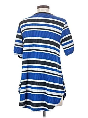 Lularoe Short Sleeve T-Shirt (view 2)