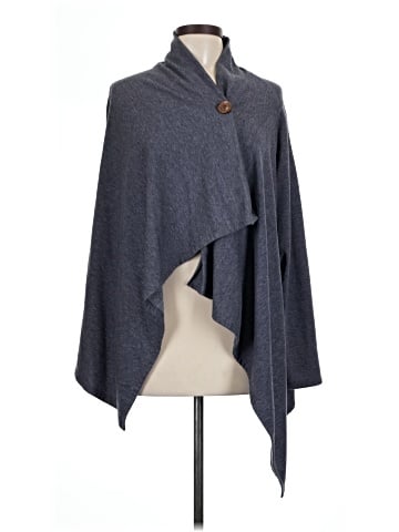 Bobeau Poncho (view 1)