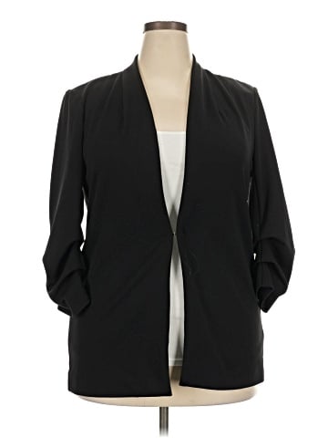 Versona Blazer (view 1)
