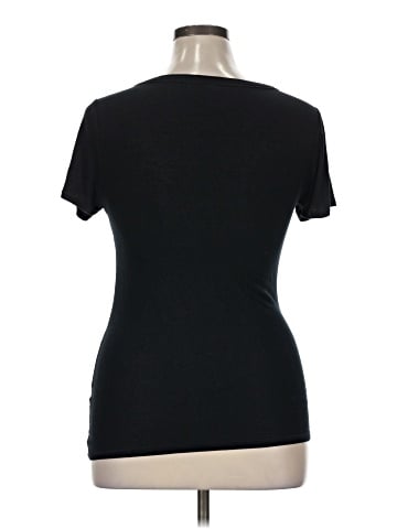 Fabletics Short Sleeve T-Shirt (view 2)