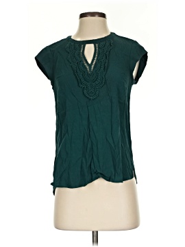 Daniel Rainn Sleeveless Blouse