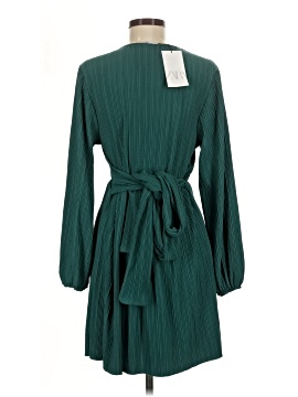 Used Green Sparkly Dresses On Sale Up To 90% Off | ThredUp