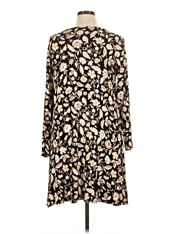 Old Navy Casual Dress (view 2)