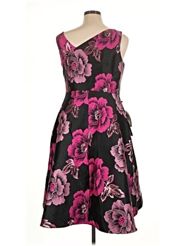 Adrianna Papell Vest (view 2)