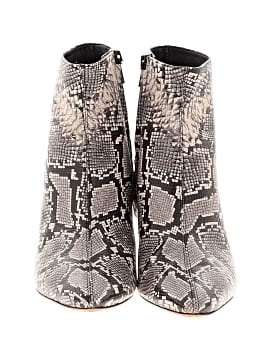 Vince. Ankle Boots (view 2)