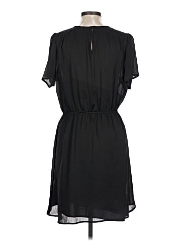 Old Navy Casual Dress (view 2)