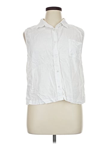 Ann Taylor LOFT Outlet Sleeveless Button-Down Shirt (view 1)