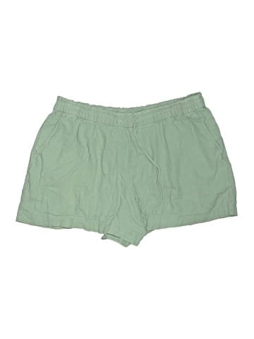 Gap Shorts (view 1)