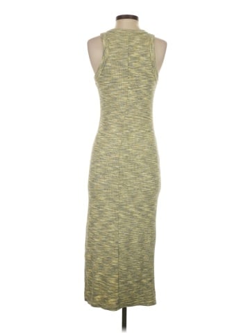 Old Navy Casual Dress (view 2)