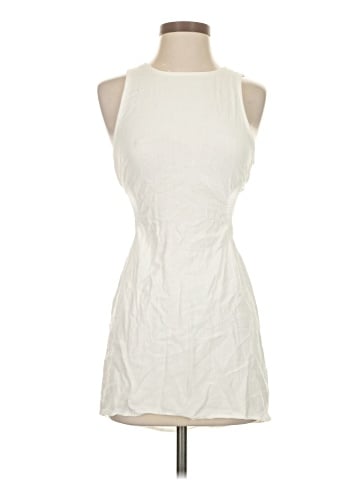 Kendall & Kylie Casual Dress (view 1)