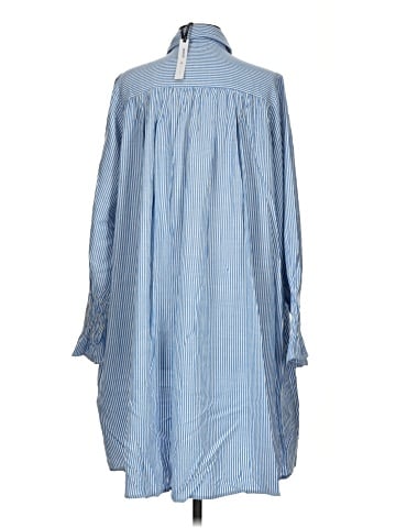 Coco + Carmen Long Sleeve Button-Down Shirt (view 2)
