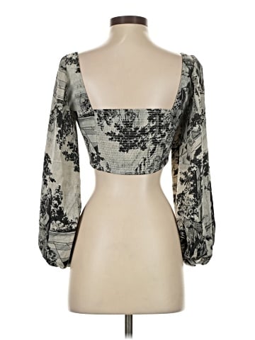 Urban Outfitters 3/4 Sleeve Blouse (view 2)