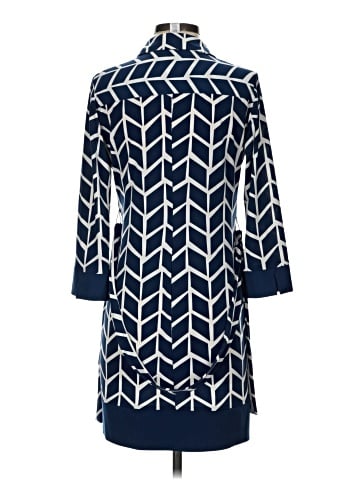 Donna Morgan Casual Dress (view 2)