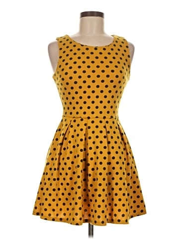 Sans Souci Casual Dress (view 1)