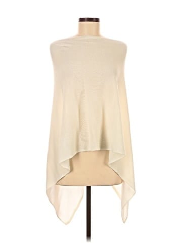 Versona Poncho (view 1)