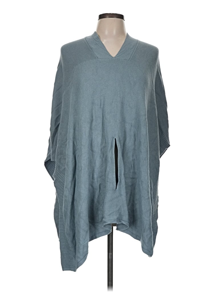 Pre-owned Lululemon Athletica Poncho In Blue