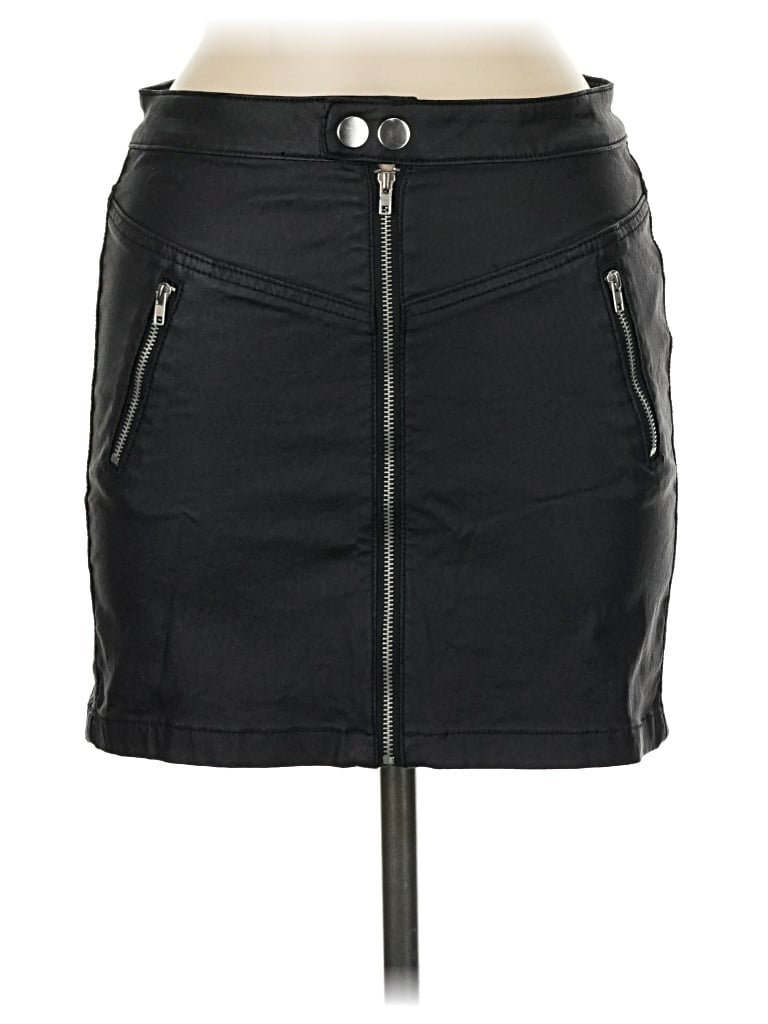 Pre-owned Missguided Faux Leather Skirt In Black