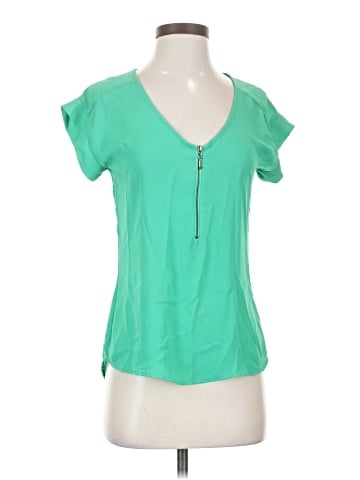 My Michelle Short Sleeve Top (view 1)