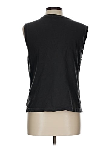 Old Navy Sleeveless T-Shirt (view 2)