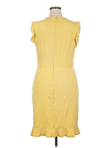 Old Navy Casual Dress (view 2)