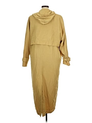 Gallery Raincoat (view 2)