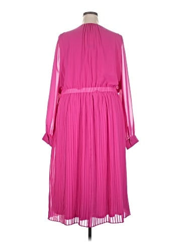 Banana Republic Factory Store Cocktail Dress (view 2)