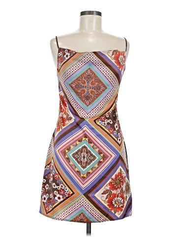 Urban Outfitters Casual Dress (view 1)