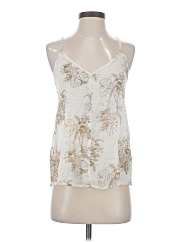 E&M Collection Sleeveless Blouse (view 1)