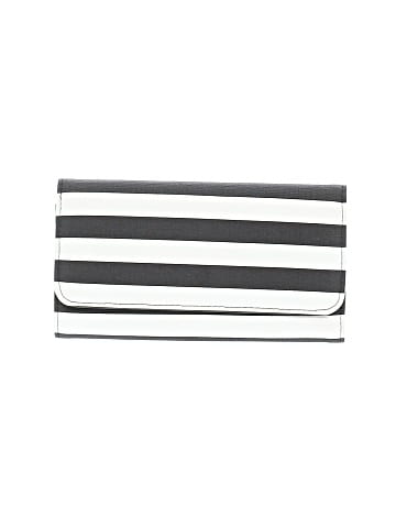 Kut from the Kloth Wallet (view 1)