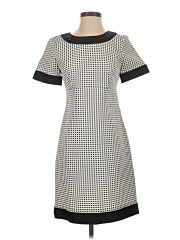 Donna Morgan Casual Dress (view 1)