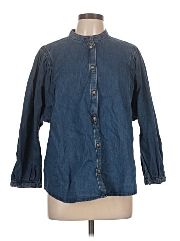 Express 3/4 Sleeve Button-Down Shirt (view 1)