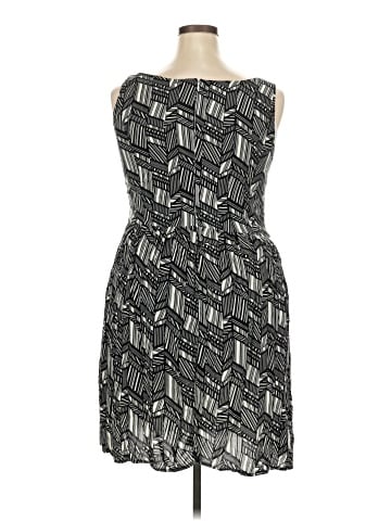 Gap Outlet Casual Dress (view 2)