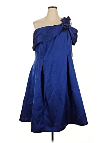 Alex Evenings Cocktail Dress (view 1)