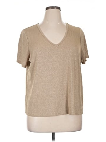 Old Navy Short Sleeve T-Shirt (view 1)