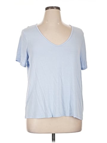 Old Navy Short Sleeve T-Shirt (view 1)