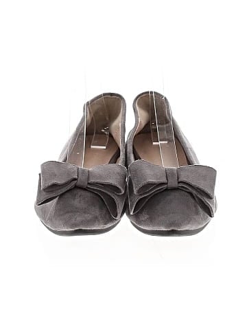 Unbranded Flats (view 2)