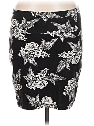 Charlotte Russe Casual Skirt (view 1)