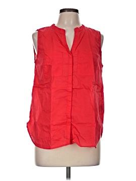 Gap Outlet Sleeveless Button Down Shirt