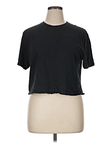 Fabletics Short Sleeve T-Shirt (view 1)