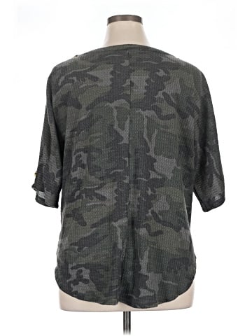 Kim & Cami Short Sleeve Top (view 2)