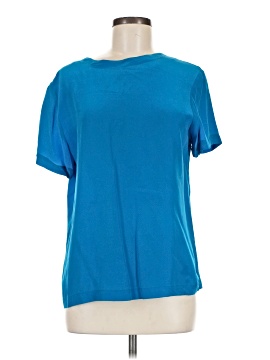 Casual Corner Short Sleeve Top