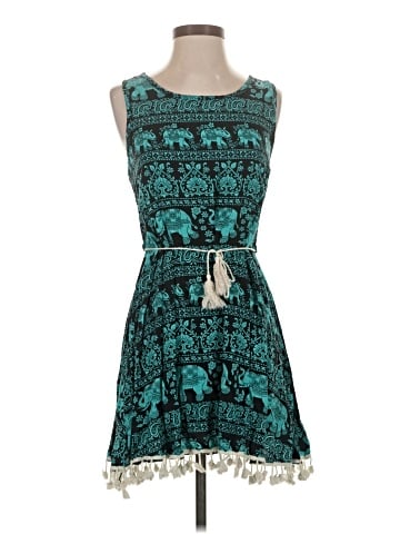Unbranded Casual Dress (view 1)