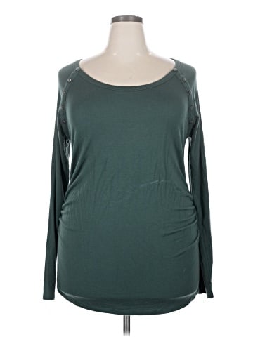 Laila Jayde Long Sleeve T-Shirt (view 1)